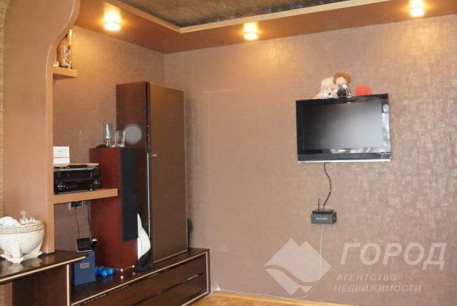 Продам 3-х кімнатну квартиру, Одесская, Код: 806469/1