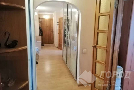 Продам 3-х кімнатну квартиру, Гагарина проспект, Защитников Украины метро (Площадь Восстания), Код: 806485/1