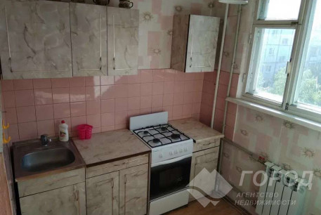 Продам 3-х кімнатну квартиру, Гагарина проспект, Проспект Гагарина метро, Код: 806490/2