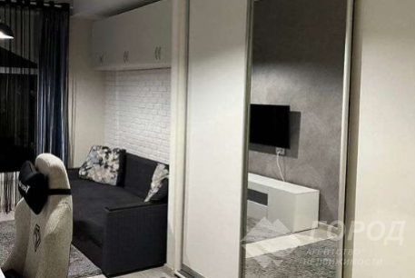 Продам 1-кімнатну квартиру, Гагарина проспект, Спортивная метро, Код: 806491/1