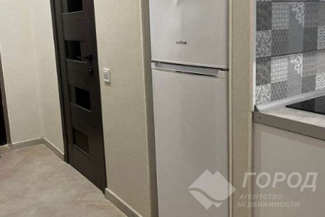 Продам 1-кімнатну квартиру, Гагарина проспект, Спортивная метро, Код: 806491/1