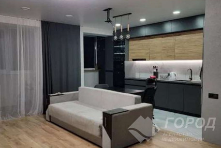 Продам 3-х кімнатну квартиру в новобудові, ХТЗ, ХТЗ метро, Код: 806512/1