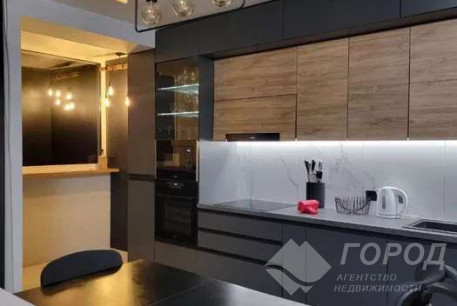 Продам 3-х кімнатну квартиру в новобудові, ХТЗ, ХТЗ метро, Код: 806512/1