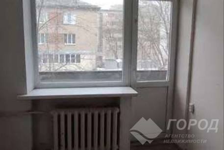 Продам 3-х кімнатну квартиру, ХТЗ, ХТЗ метро, Код: 806524/1