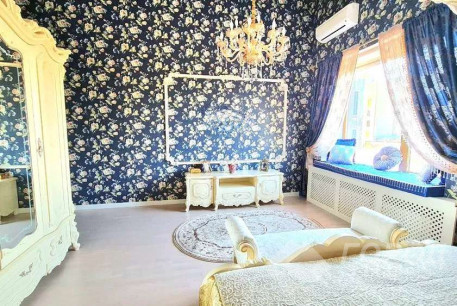 Продам 5-и кімнатну квартиру, Центр, Парк Горького, Код: 806537/1