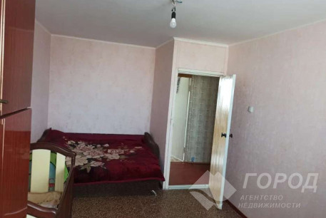Продам 3-х кімнатну квартиру, Рогань, Солнечный, Код: 806567/1