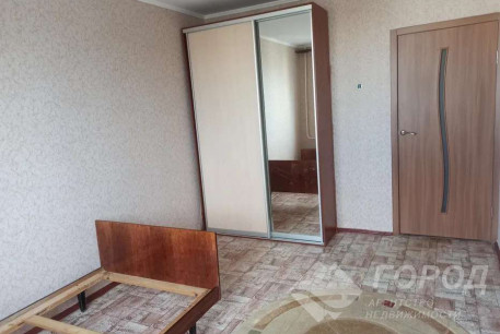 Продам 3-х кімнатну квартиру, Рогань, Солнечный, Код: 806567/1