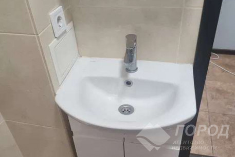 Продам 1-кімнатну квартиру в новобудові, Центральный рынок, Центральный Рынок метро, Код: 806581/1