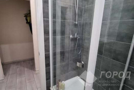 Продам 1-кімнатну квартиру, Центральный рынок, Центральный Рынок метро, Код: 806610/1