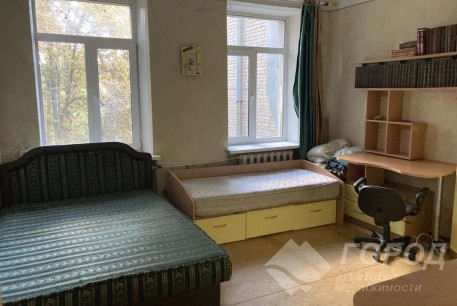 Сдам 4-х кімнатну квартиру, Центр, Код: 806621/1