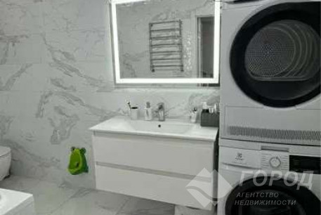 Продам 2-х кімнатну квартиру, Журавлевка, Киевская метро, Код: 806628/1