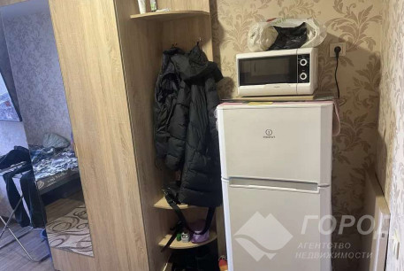 Продам гостинку, Центральный рынок, Код: 806683/1