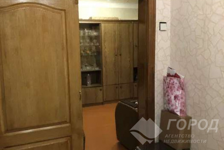 Продам 3-х кімнатну квартиру, Основа, Код: 806692/1