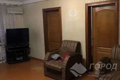 Продам 3-х кімнатну квартиру, Основа, Код: 806692/1