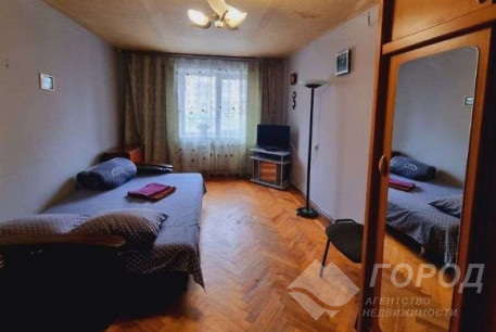 Продам 3-х кімнатну квартиру, Холодная Гора, Холодная Гора метро, Код: 806710/1