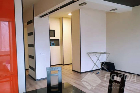 Сдам 2-х кімнатну квартиру, Центр, Код: 806744/1