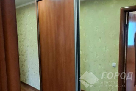 Продам 1-кімнатну квартиру, ХТЗ, Код: 806774/1