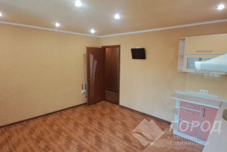 Продам 1-кімнатну квартиру, ХТЗ, Код: 806774/1