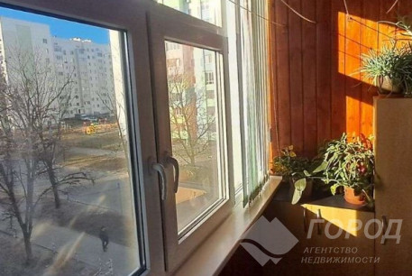 Продам 1-кімнатну квартиру, ХТЗ, Пролетарская метро (Индустриальная), Код: 806778/1