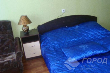 Продам 3-х кімнатну квартиру, Новые дома, Маршала Жукова метро (Дворец спорта), Код: 806781/1