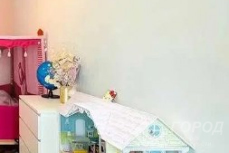 Продам 3-х кімнатну квартиру в новобудові, Сосновая Горка, Павловка, Код: 806802/1