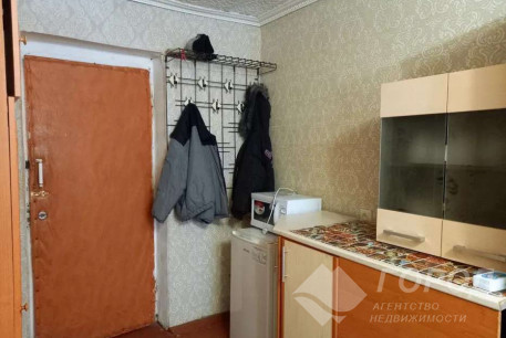 Сдам гостинку, ХТЗ, Пролетарская метро (Индустриальная), Код: 806825/1