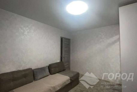 Продам 2-х кімнатну квартиру, Завод Шевченко, Код: 806835/1