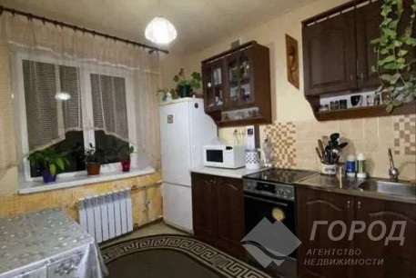 Продам 2-х кімнатну квартиру, Завод Шевченко, Код: 806835/1