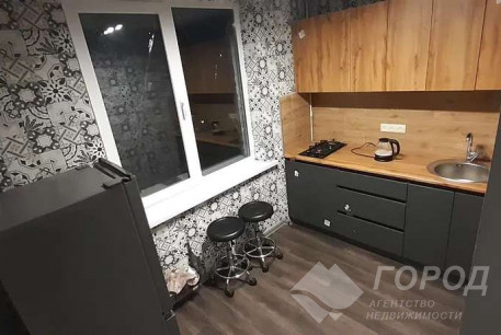 Сдам 1-кімнатну квартиру, Центральный рынок, Центральный Рынок метро, Код: 806841/1