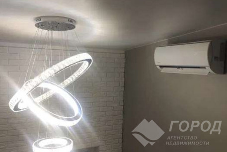 Продам 3-х кімнатну квартиру, Гагарина проспект, Защитников Украины метро (Площадь Восстания), Код: 806876/1