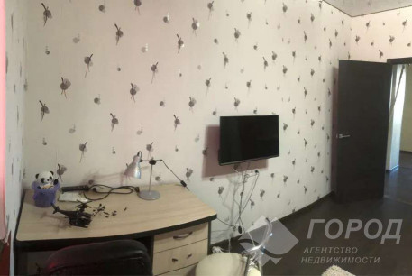 Продам 2-х кімнатну квартиру в новобудові, Рогань, Код: 806890/3