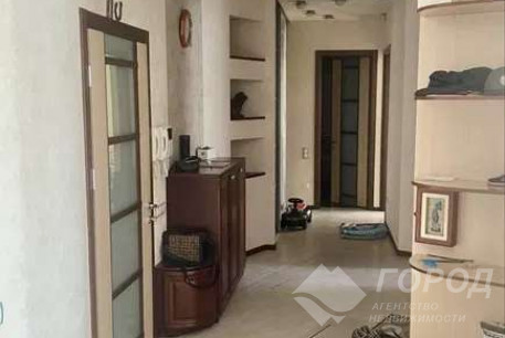Продам 3-х кімнатну квартиру в новобудові, Центр, Код: 806900/2