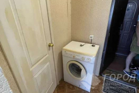 Сдам гостинку, Новые дома, Армейская метро (Советской Армии), Код: 806944/1