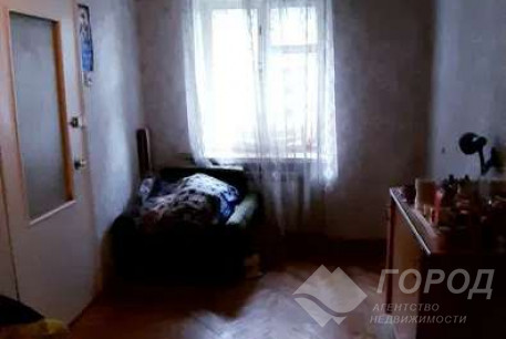 Продам 2-х кімнатну квартиру, Центр, Код: 806947/1