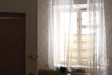 Продам 2-х кімнатну квартиру, Центр, Код: 806947/1