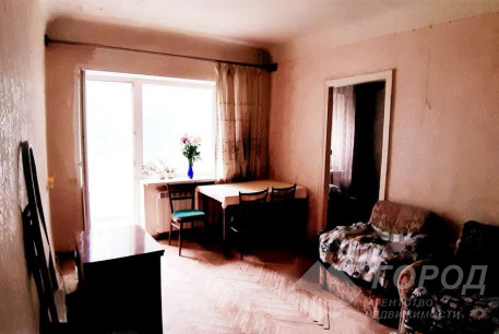 Продам 2-х кімнатну квартиру, Центр, Код: 806947/1