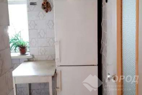 Продам 2-х кімнатну квартиру, Центр, Код: 806947/1