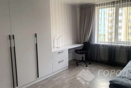 Сдам 1-кімнатну квартиру в новобудові, Рогань, Код: 806986/1