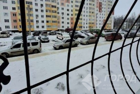 Сдам 2-х кімнатну квартиру, ХТЗ, ХТЗ метро, Код: 806992/1