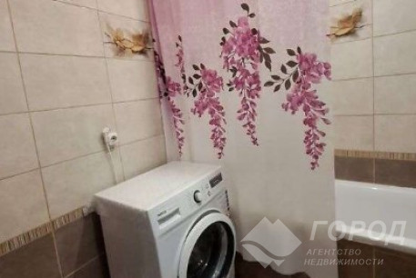 Сдам 2-х кімнатну квартиру, ХТЗ, ХТЗ метро, Код: 806992/1