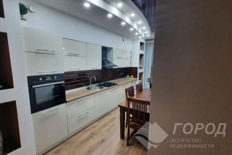 Продам 3-х кімнатну квартиру в новобудові, Немышля, Код: 807030/1