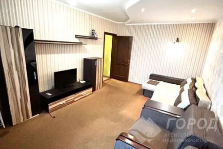 Продам 2-х кімнатну квартиру, Гагарина проспект, Защитников Украины метро (Площадь Восстания), Код: 807038/1