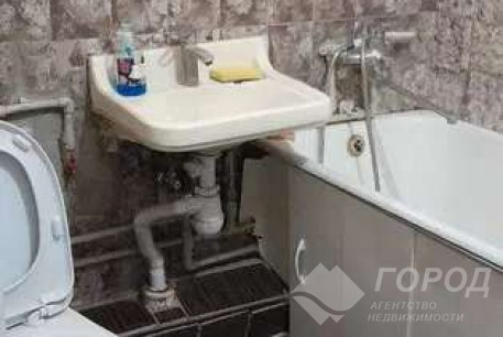 Сдам 2-х кімнатну квартиру, ХТЗ, Код: 807042/1