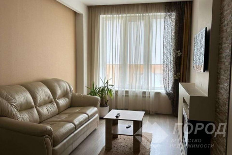 Продам 2-х кімнатну квартиру, Журавлевка, Киевская метро, Код: 807046/1