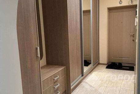 Продам 2-х кімнатну квартиру, Журавлевка, Киевская метро, Код: 807046/1