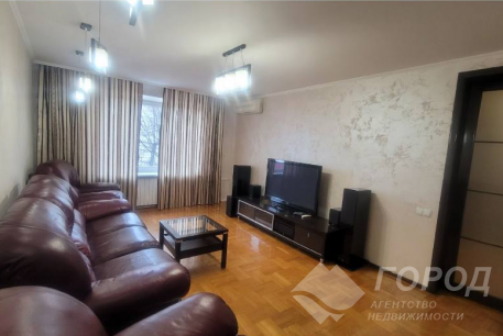 Продам 3-х кімнатну квартиру, Павлово поле, Ботанический сад метро, Код: 807048/2