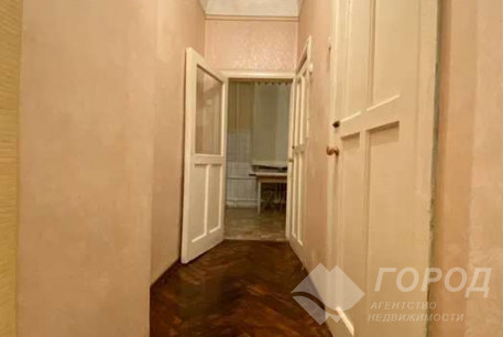 Продам 2-х кімнатну квартиру, Центр, Код: 807074/1