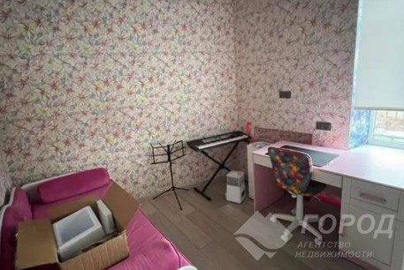 Продам 2-х кімнатну квартиру, Центр, Ярослава Мудрого пл., Код: 807118/2