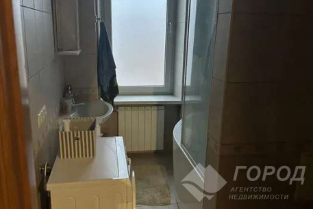 Продам 2-х кімнатну квартиру, Центр, Код: 807125/1