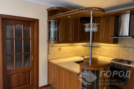 Продам 3-х кімнатну квартиру, Холодная Гора, Холодная Гора метро, Код: 807126/2